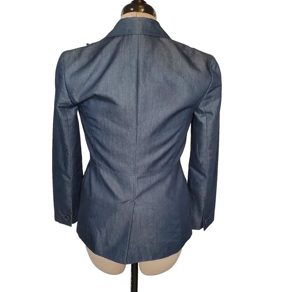 Vintage Emanuel Ungaro Women Denim Blazer Size 2P Blue Lightweight Tailored Fit - Picture 4 of 10